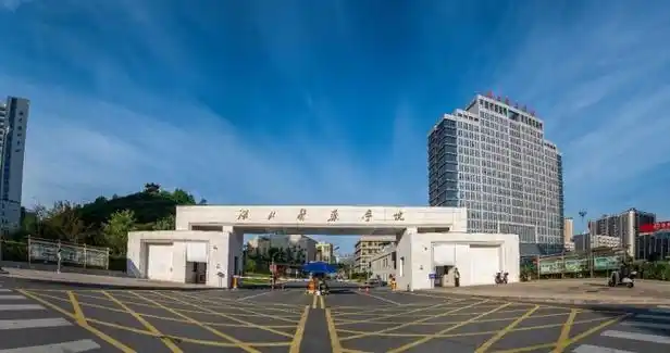 湖北医药学院 校园