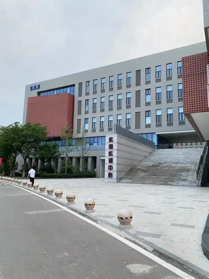 山东管理学院 校园
