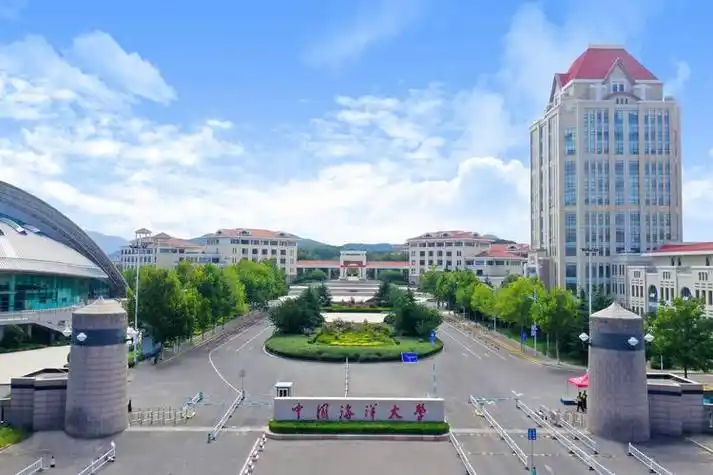 大连外国语大学 校园