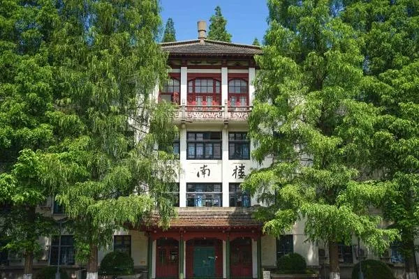 同济大学