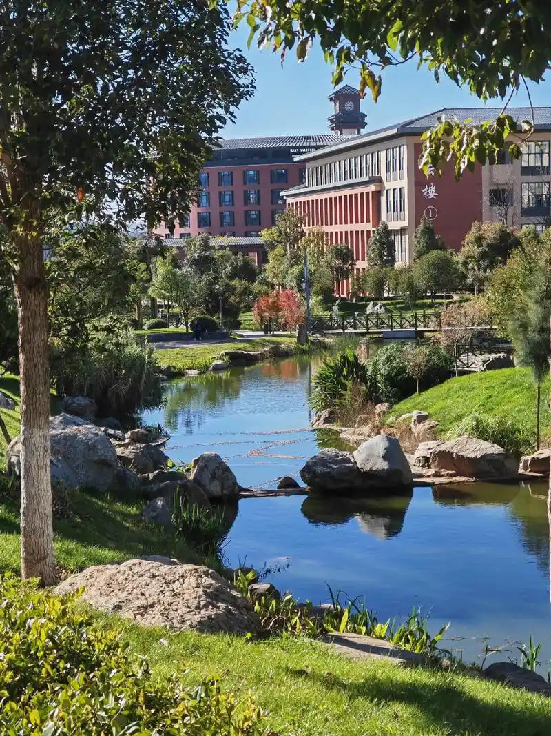 云南财经大学 校园