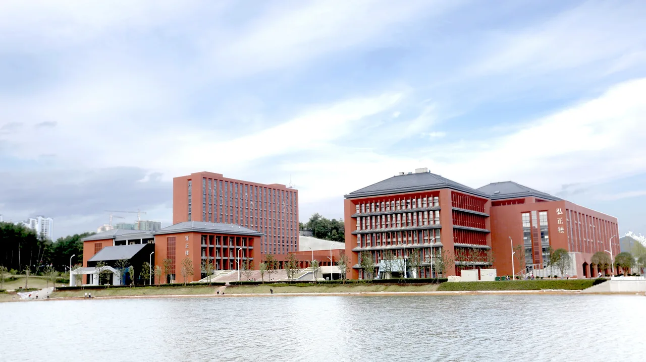 贵州大学 校园