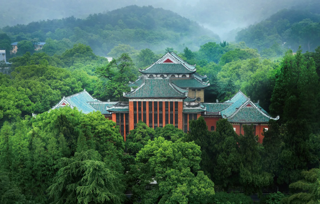 湖南大学 校园