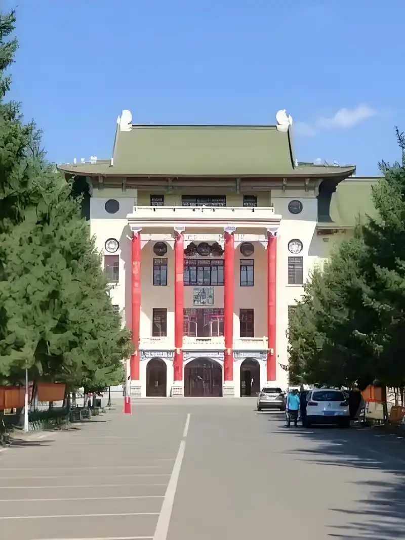 哈尔滨医科大学 校园