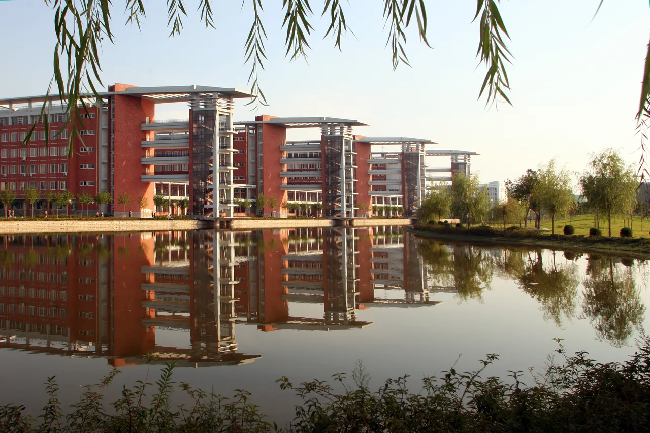 河南大学 校园