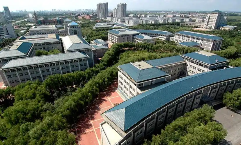 保定学院 校园