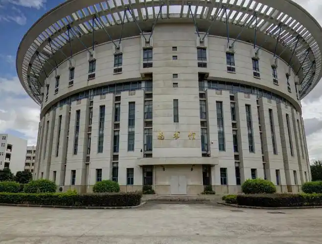 福建警察学院 校园