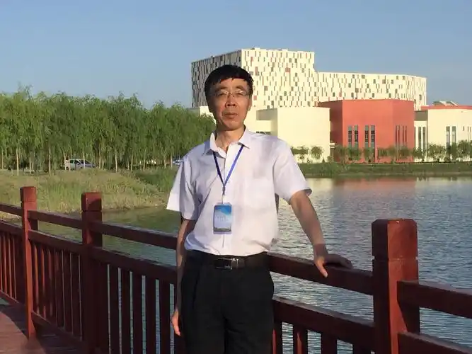 新疆理工学院 校园