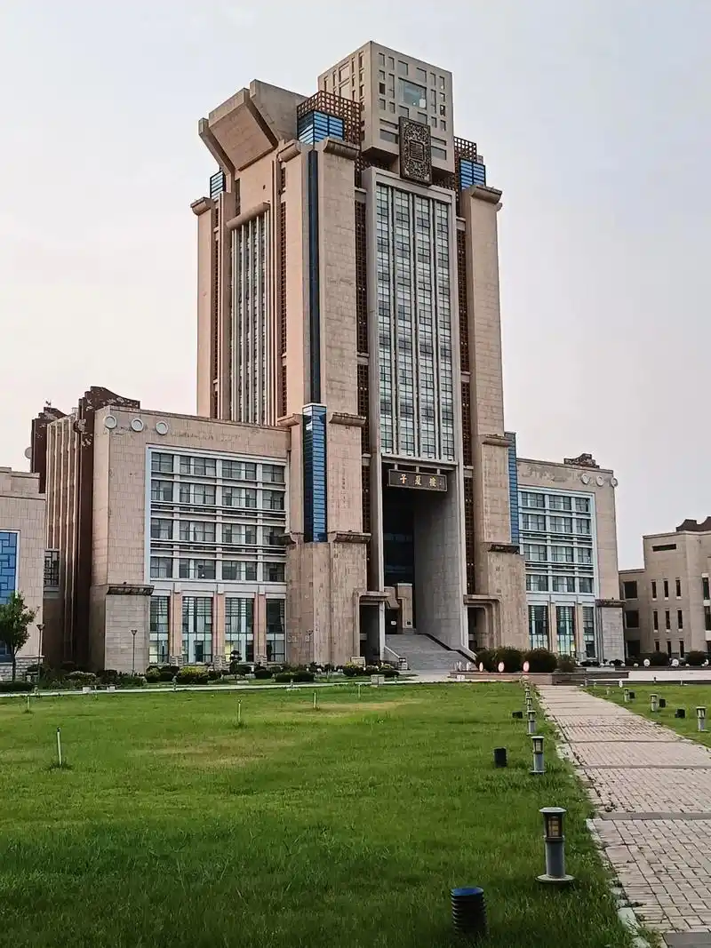 运城学院 校园