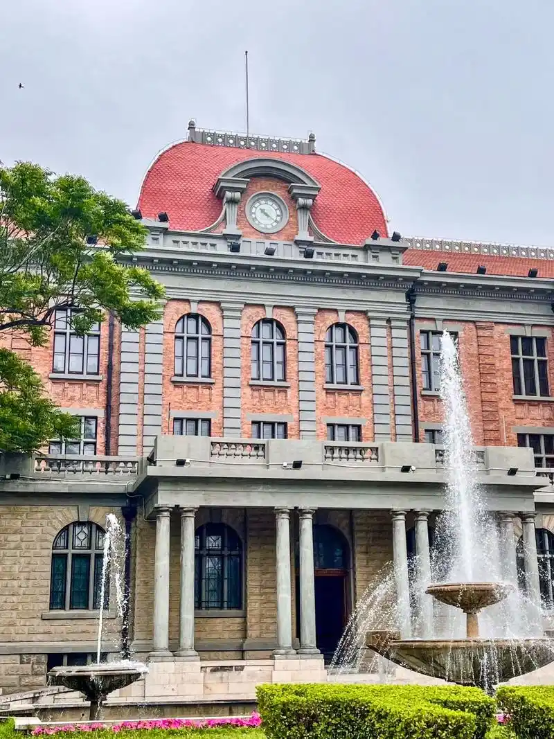 天津外国语大学 校园