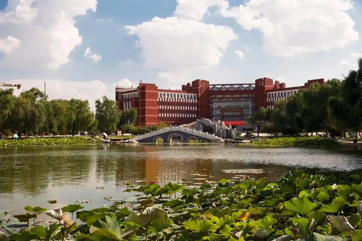 内蒙古师范大学 校园