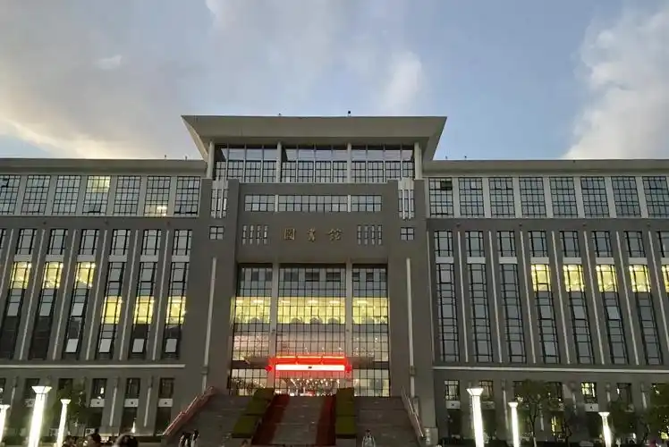 铜陵学院 校园