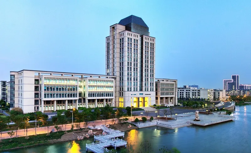江南大学